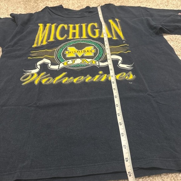 90s Vintage Logo 7 Michigan Wolverines T-Shirt | Navy | Size XL (Fits Large) - Picture 6 of 6